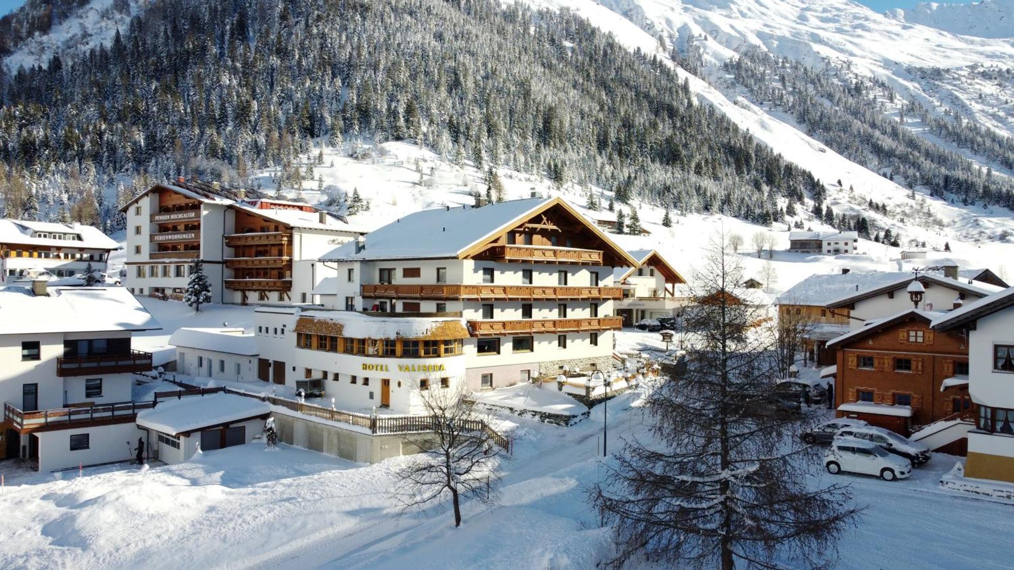 Valisera Hotel